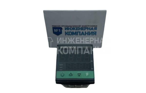 Регулятор температуры Gefran 800-DR0V-02201